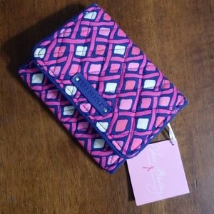 Vera Bradley katarina pink diamonds trifold wallet